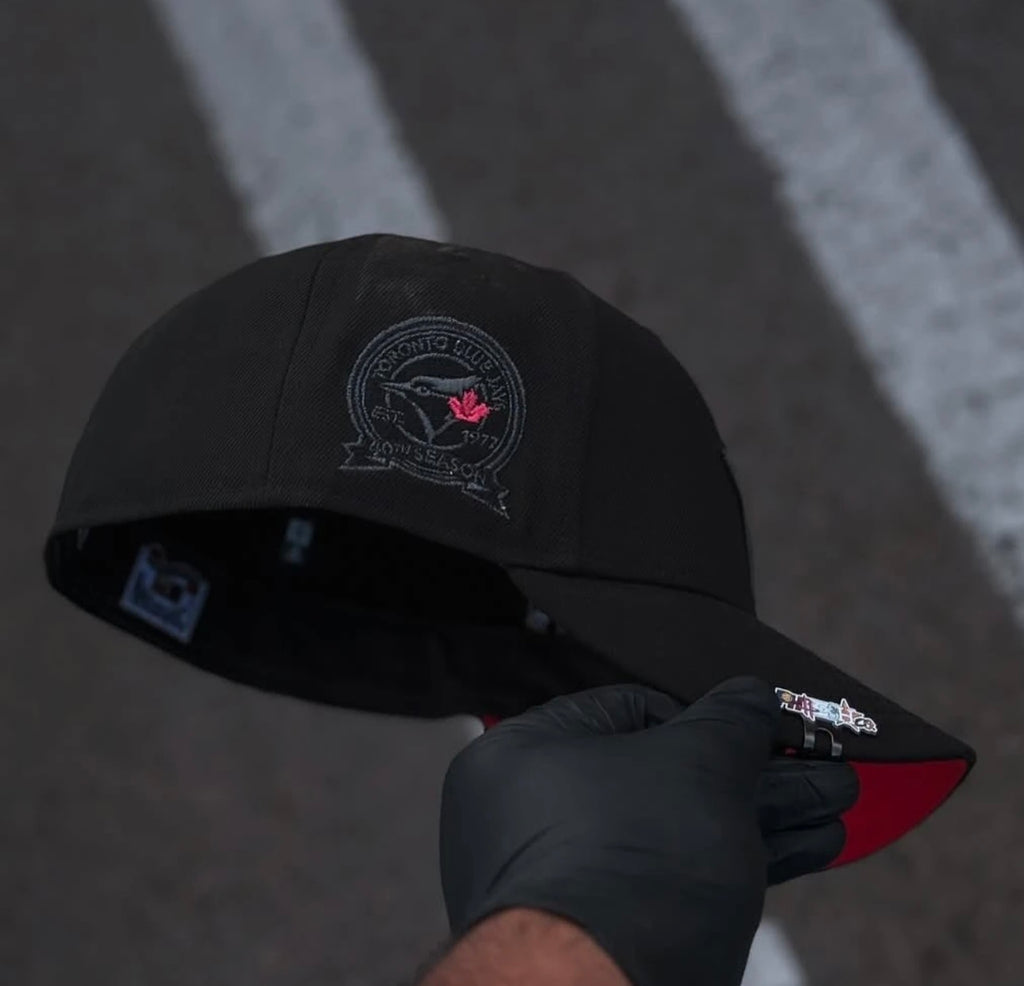 NEW ERA 59FIFTY TORONTO BLUE JAYS PINK BOTTOM EDITION