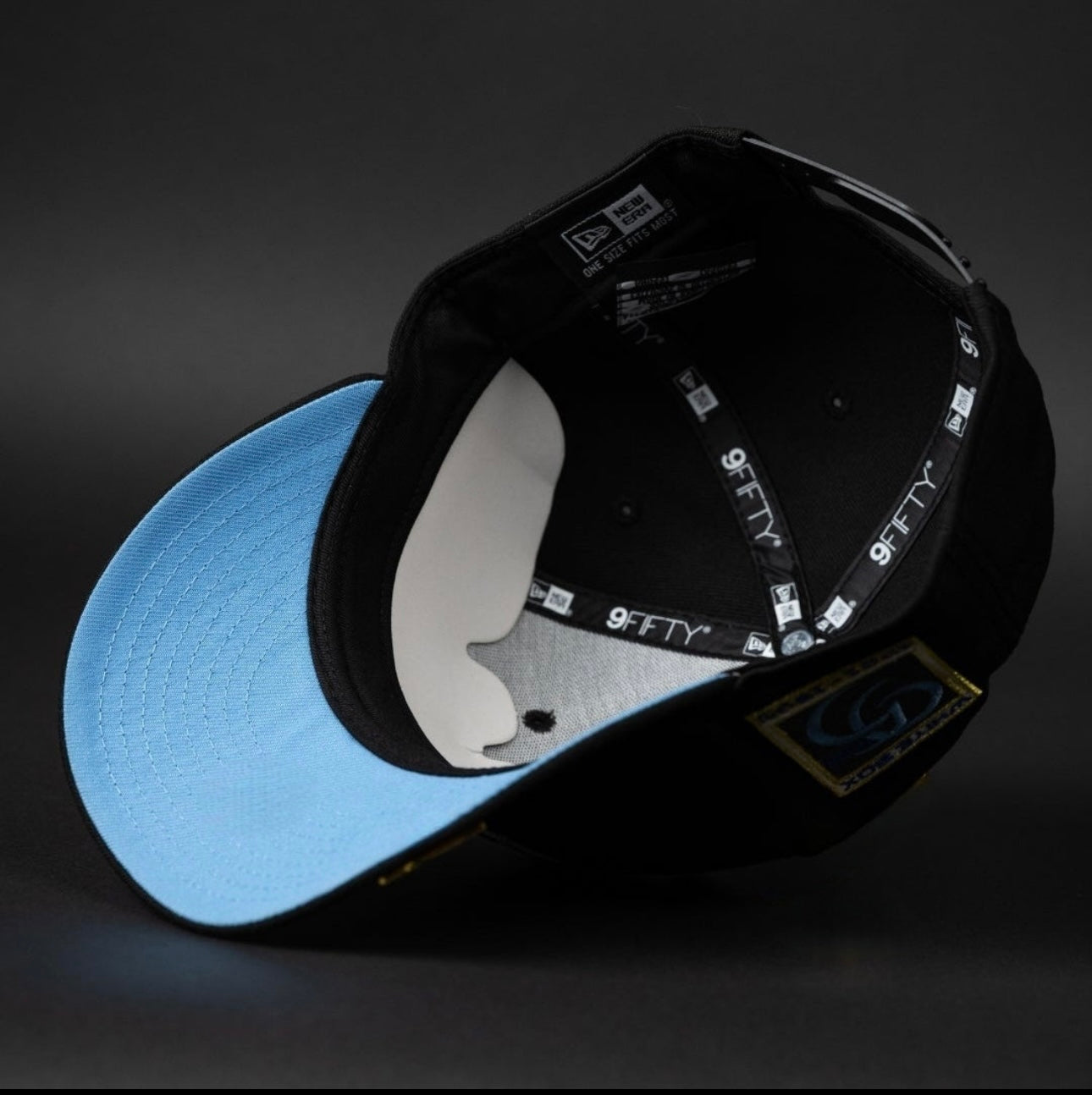 NEW ERA 9FIFTY SNAPBACK CHICAGO WHITE SOX EDITION BLUE ROSE