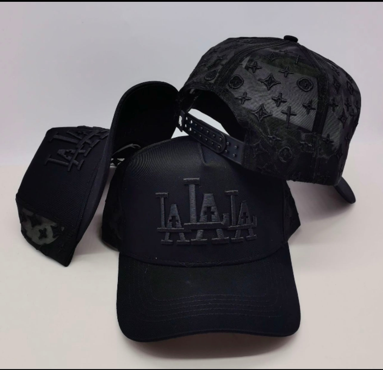 LOS ANGELES BLACKOUT LUXURY LIMITED EDITION
